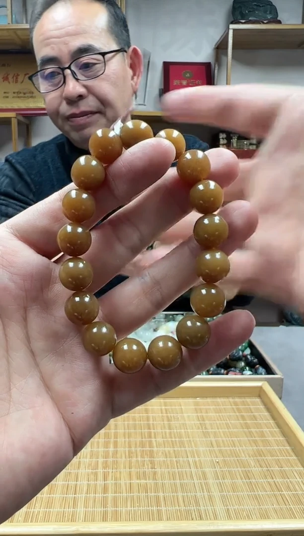 【闪购商品】和田玉手链未镶嵌12且末黄金糖
