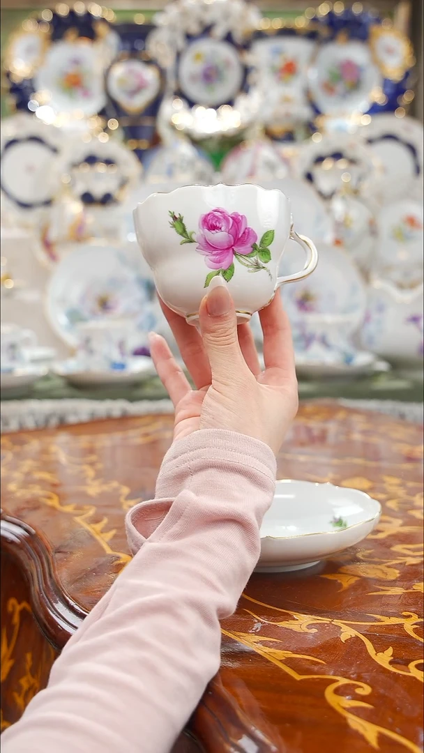 摆件米多家中古瓷器如图所示1