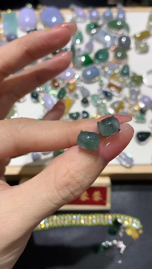 【闪购商品】翡翠吊坠(不含链)银S925镶嵌团购83
