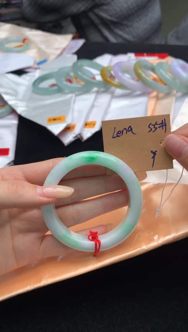 未镶嵌手镯翡翠L**a天然A货翡翠