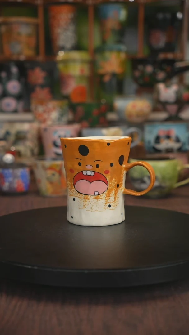 杯子手绘釉下彩