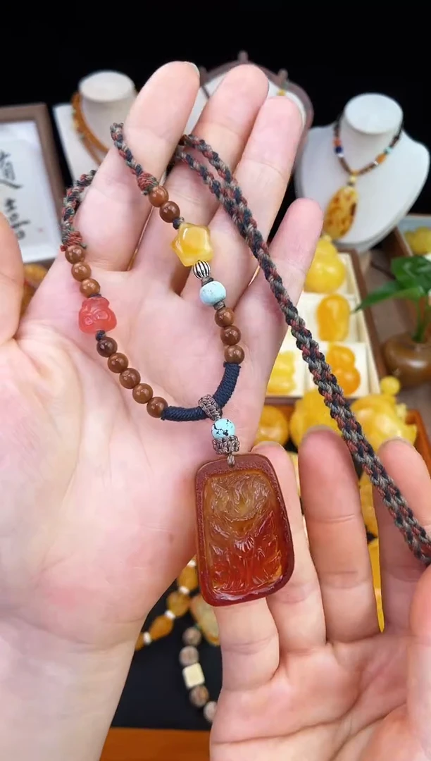 琥珀未镶嵌珠宝奇石柒月