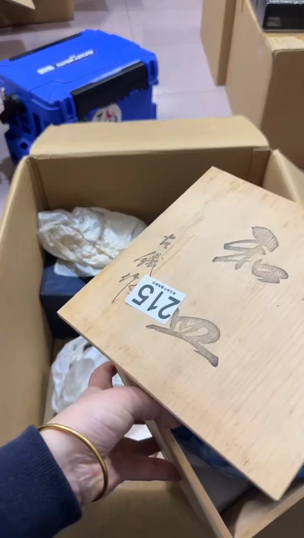 l*t215     中古产品 谨慎参拍