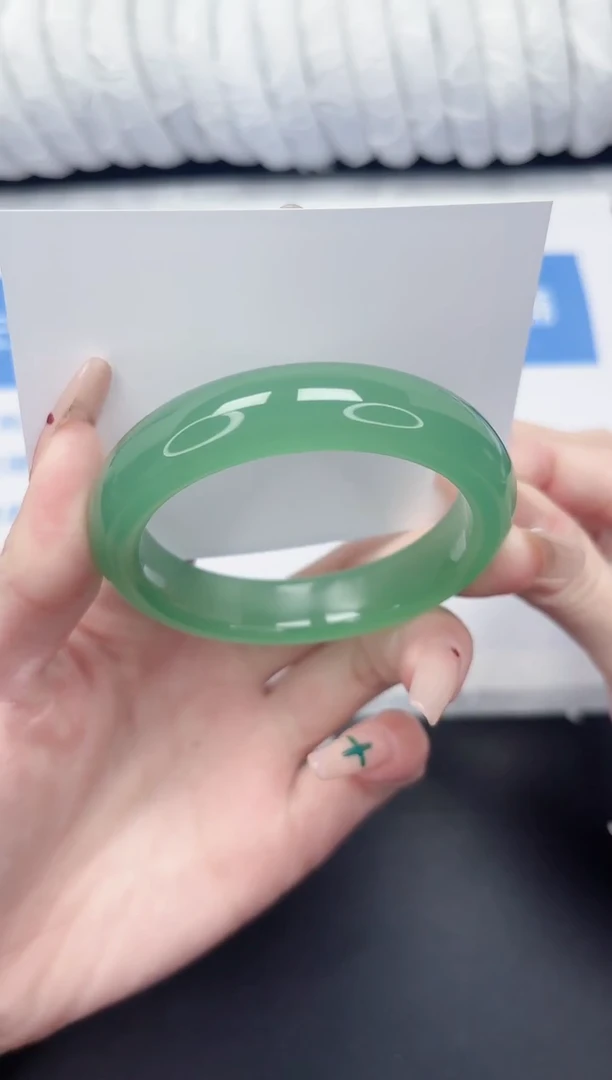 未镶嵌手镯石英质玉12-60.2TLL