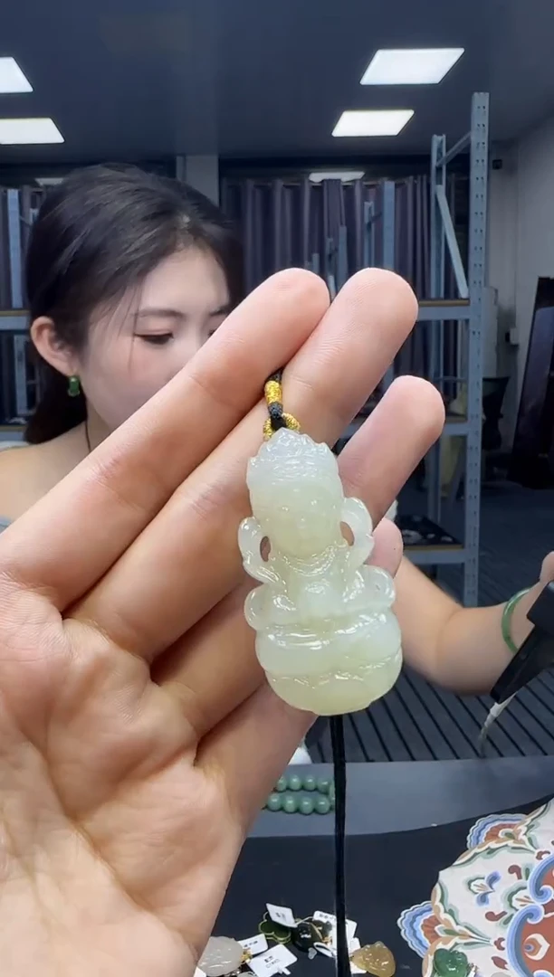 和田玉未镶嵌挂件1