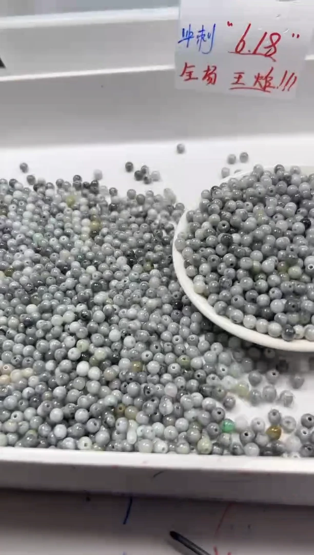 翡翠未镶嵌颈饰w2779翡翠乌鸡6mm*50颗