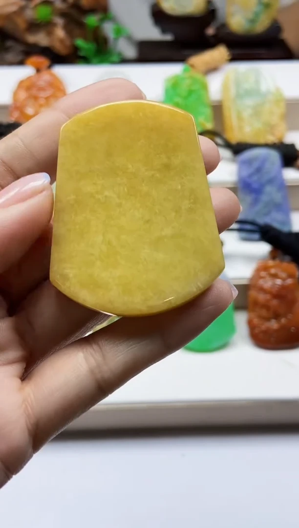 颈饰未镶嵌翡翠翡翠A货