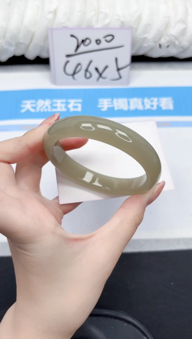 未镶嵌手镯石英质玉38-60