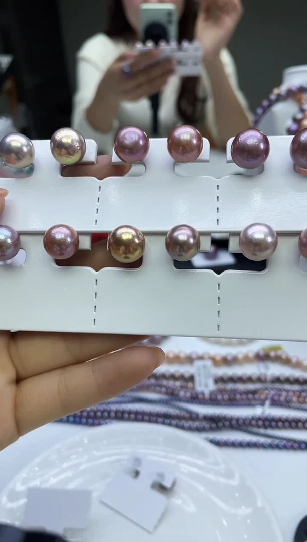 未镶嵌耳饰淡水珍珠紫色系耳饰