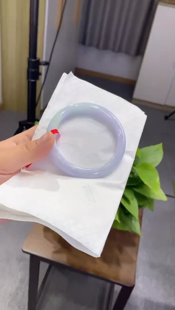 【闪购商品】翡翠手镯未镶嵌多人03822