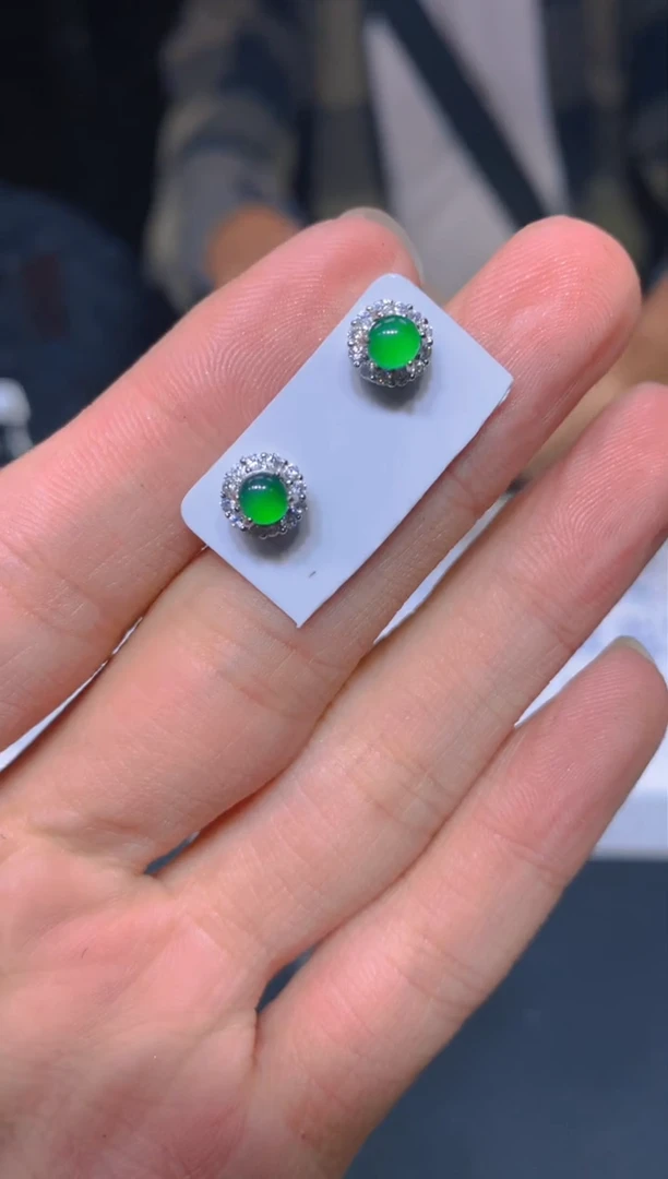 【闪购商品】定制翡翠未镶嵌42定制翡翠.多样性发货-发其一