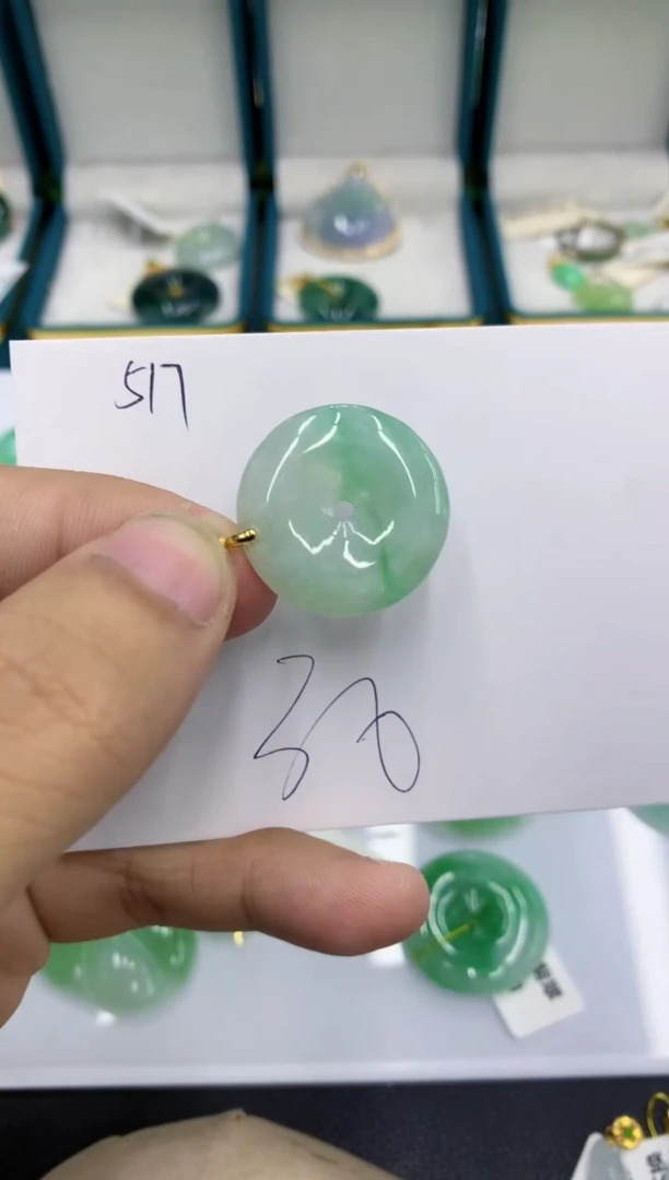 颈饰未镶嵌翡翠111111