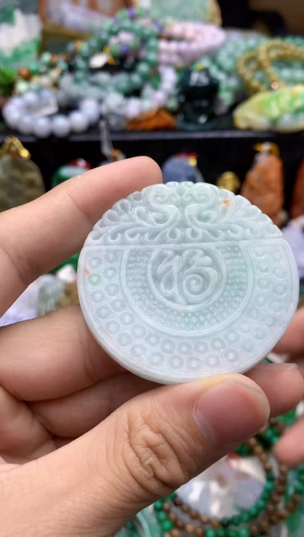 颈饰未镶嵌翡翠天然缅甸翡翠A货