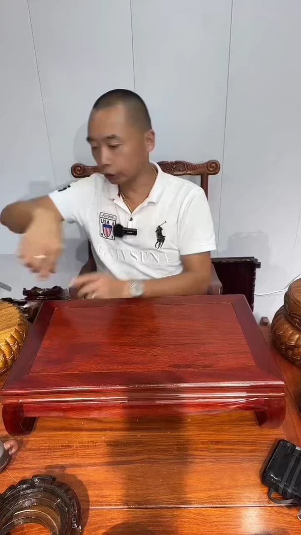 木非花长方底座50*30*11.5红色