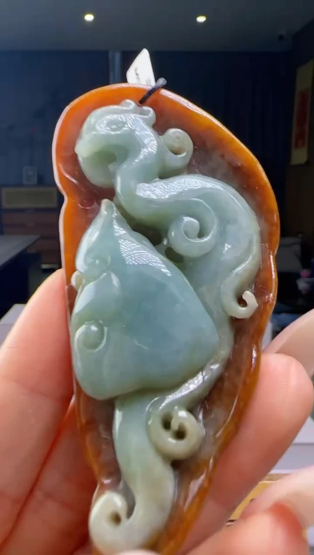 翡翠未镶嵌颈饰YJ@@WS1WX38073
