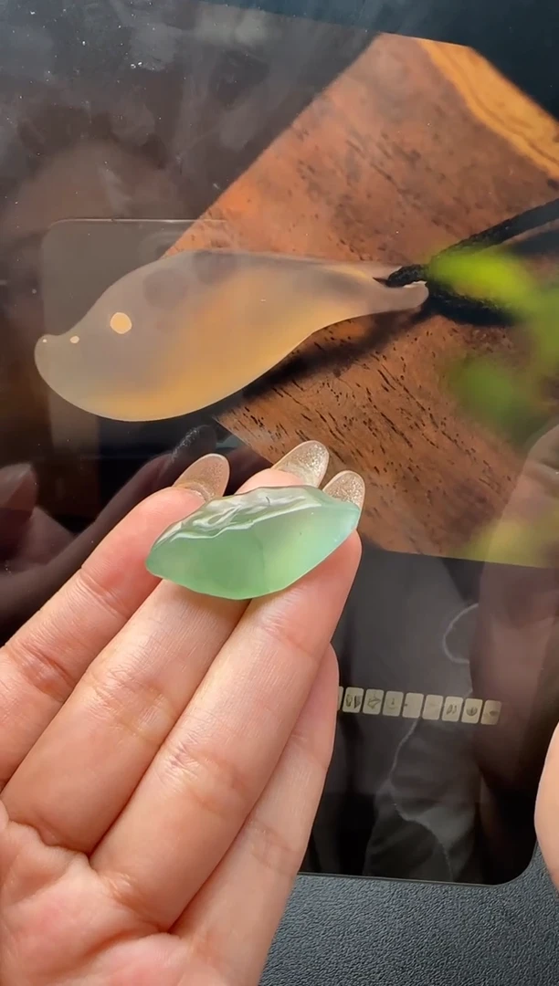 【闪购商品】定制翡翠未镶嵌缅甸A货翡翠