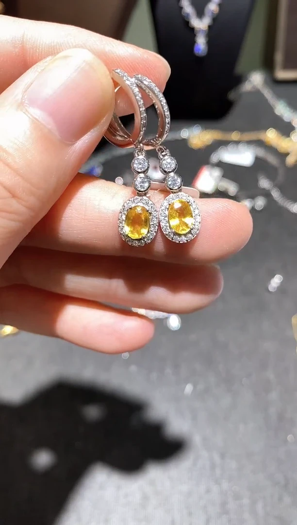 耳饰蓝宝石银S925镶嵌耳饰