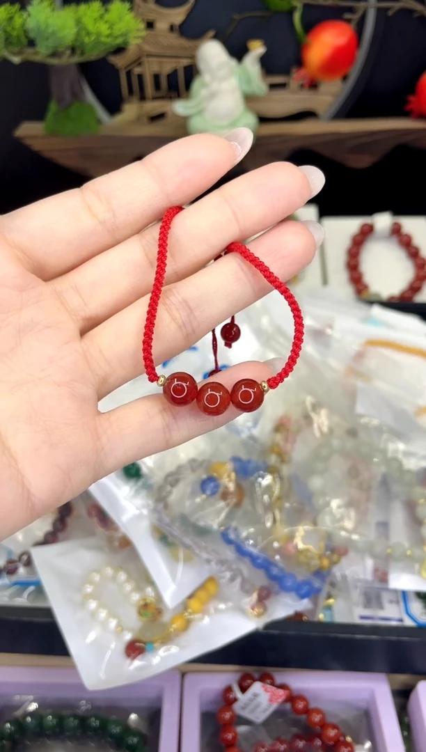 【闪购商品】玛瑙/玉髓手绳合金手链