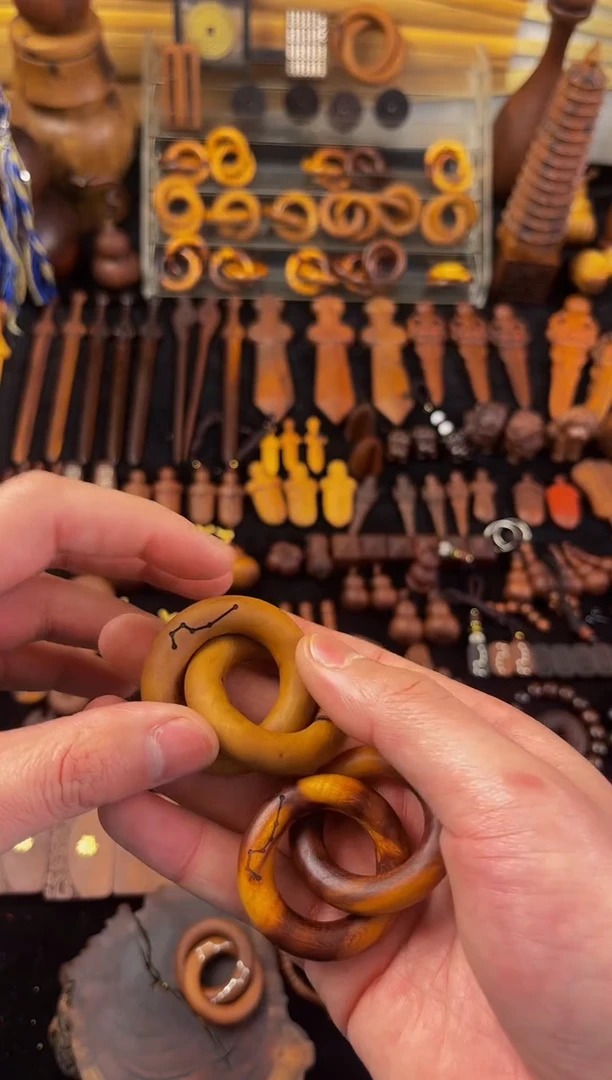 【闪购商品】木枣木玉华镶嵌银1.5  15密符手串