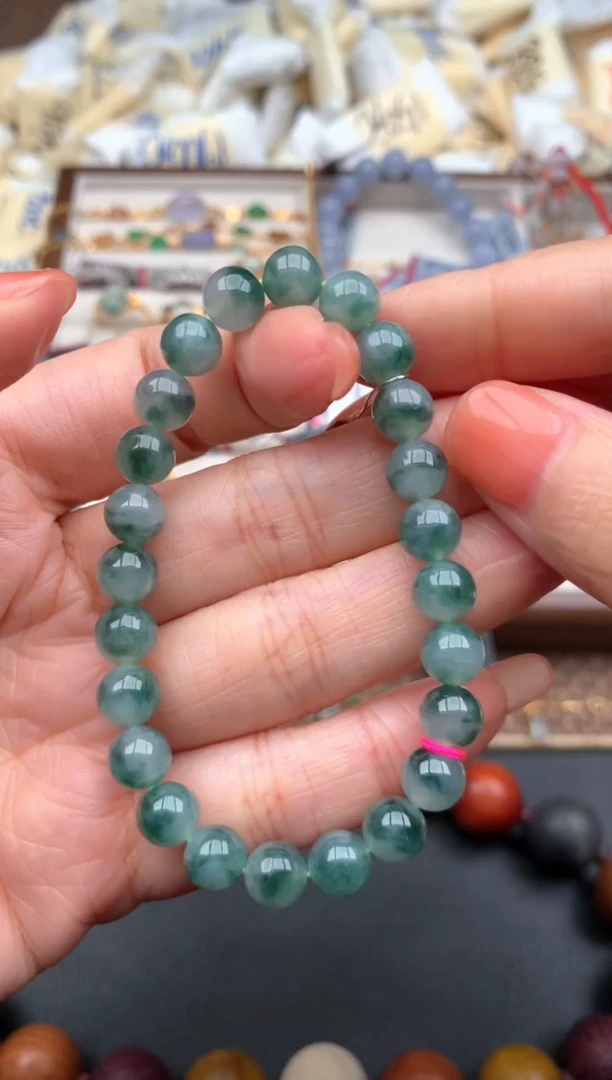 未镶嵌挂件翡翠1