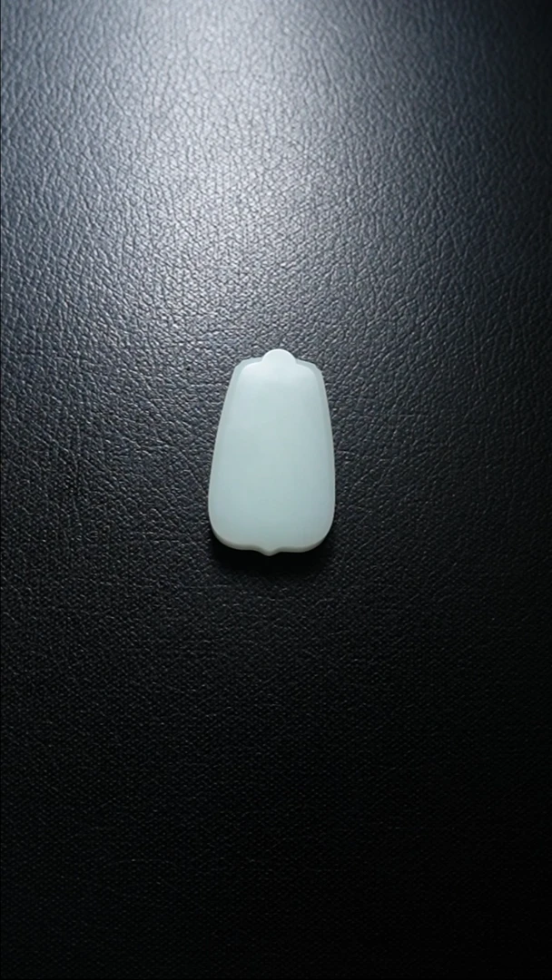 【闪购商品】和田玉颈饰未镶嵌无事牌