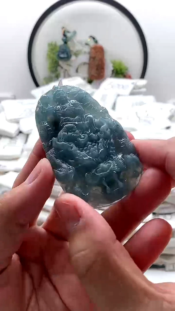 翡翠未镶嵌颈饰普贤