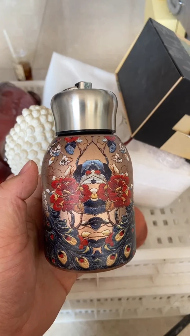 杯无运费险有瑕疵的摄影的产品有使用过的痕迹有点脏介意勿拍