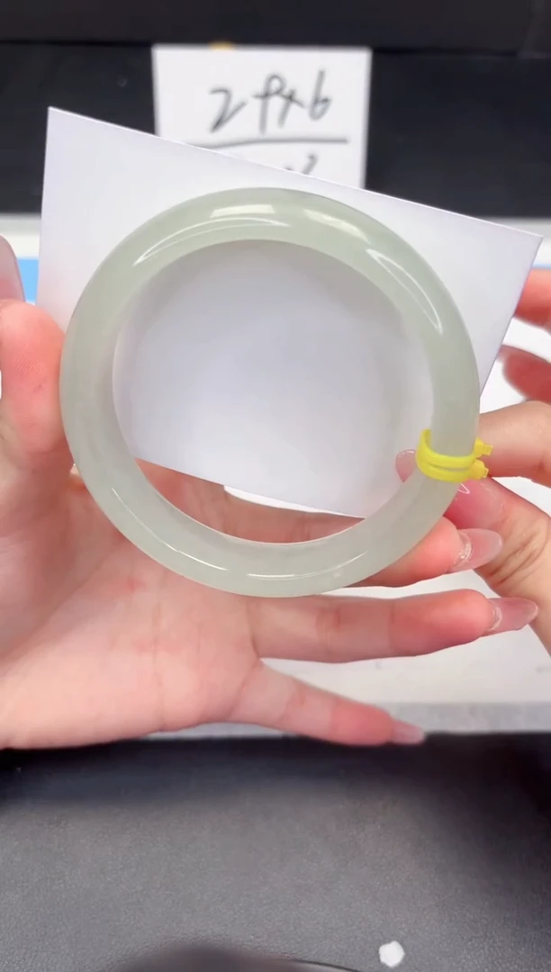 【闪购商品】石英质玉手镯未镶嵌317-62.3