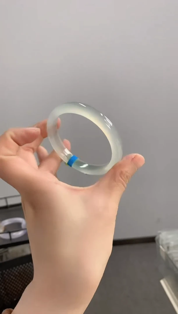 【闪购商品】玛瑙/玉髓手镯未镶嵌54-55圈