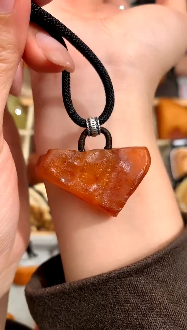 【闪购商品】蜜蜡裸石未镶嵌似玉