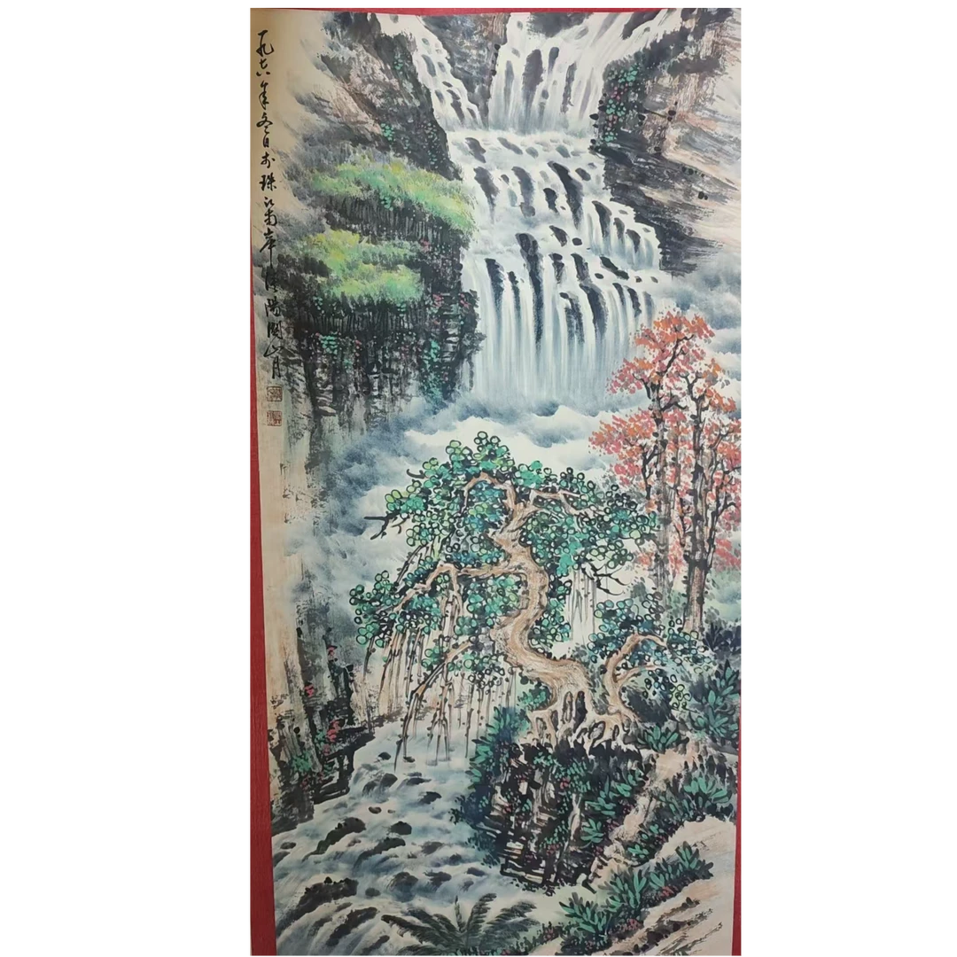 关老款  山水立轴 6.8*13.8约8.4平尺