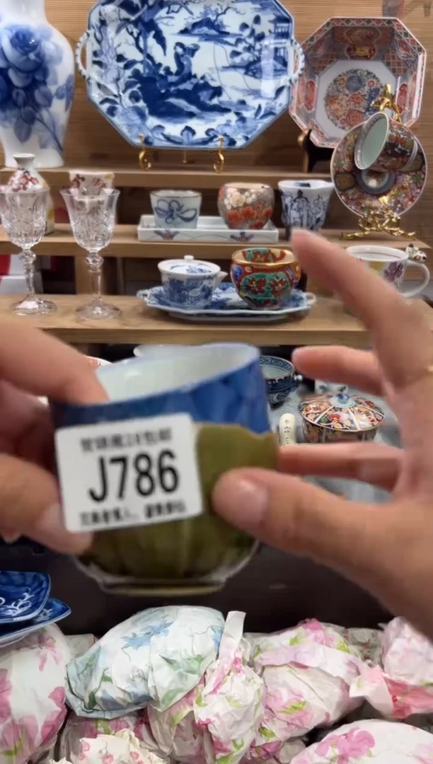 瓷片飞**筑       J786