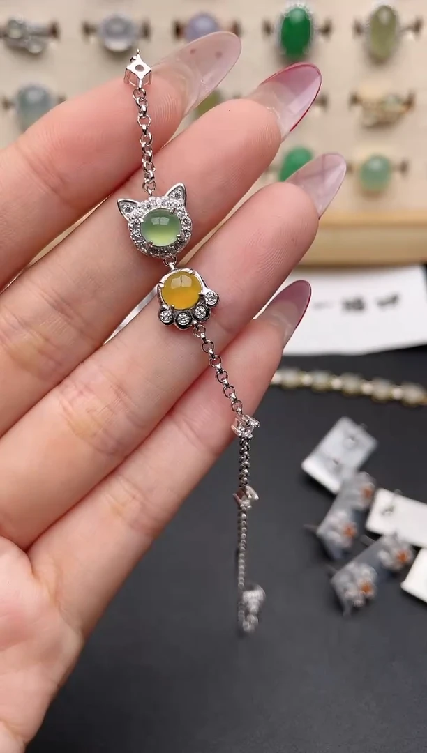 【闪购商品】翡翠戒指银S925镶嵌一物一证一礼盒