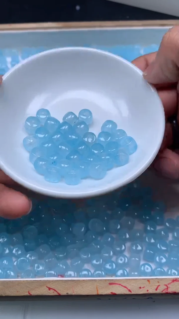 未镶嵌珠宝半成品水晶E208海蓝水晶老型7*8mm10个5.8元