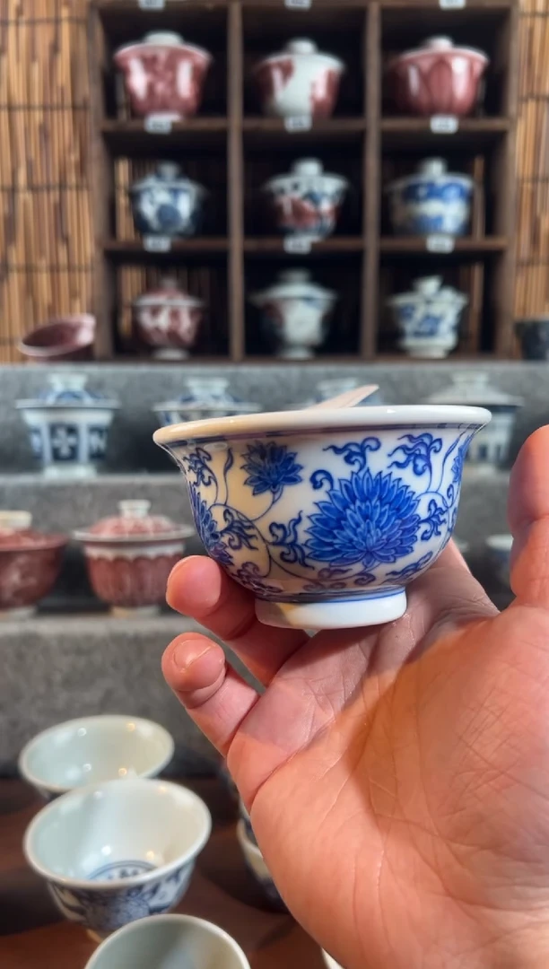 【闪购商品】天禄言瓷缠枝莲杯子压手a328