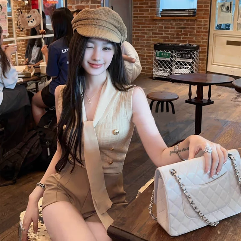 车迟恩Chien名媛小香风针织背心夏设计感修身短款V领无袖上衣女显