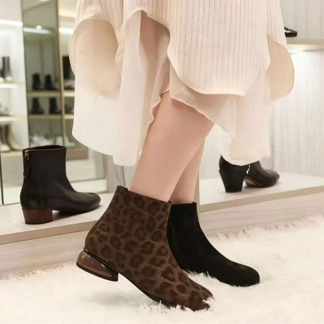 【品牌力荐】2025秋季新款上新侧拉链短靴软底软面加绒短靴1786T