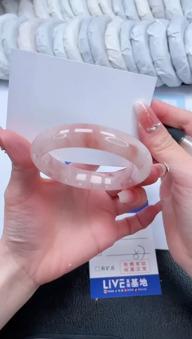 【闪购商品】石英质玉手镯未镶嵌T190-57