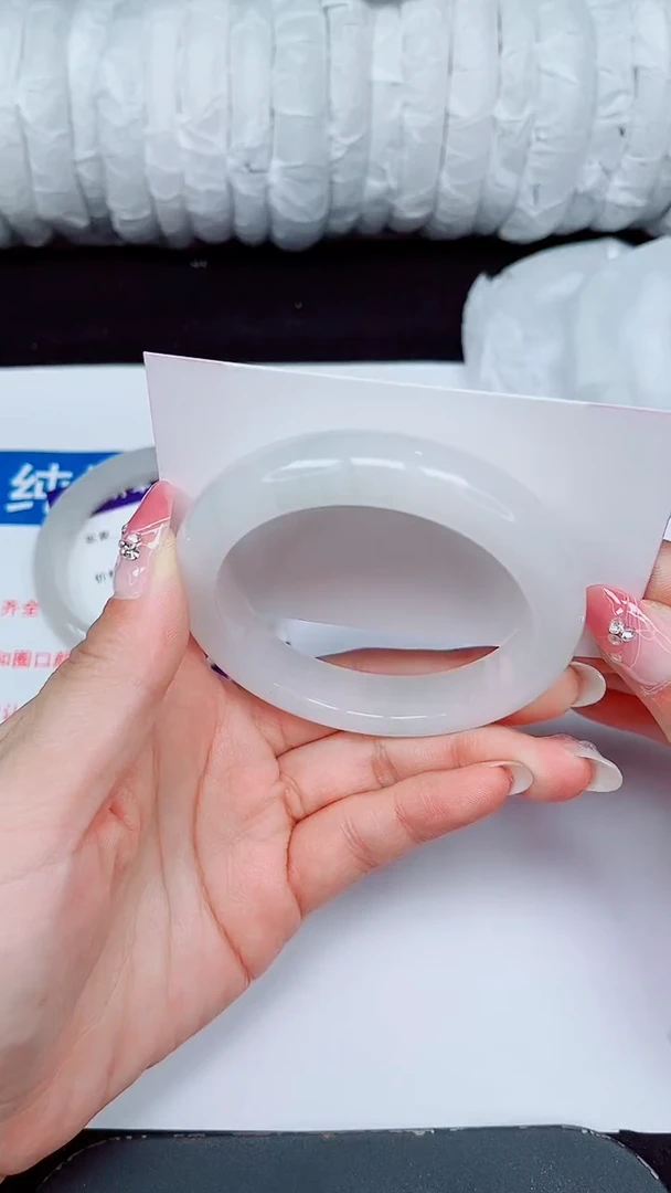 未镶嵌手镯石英质玉435-55/56