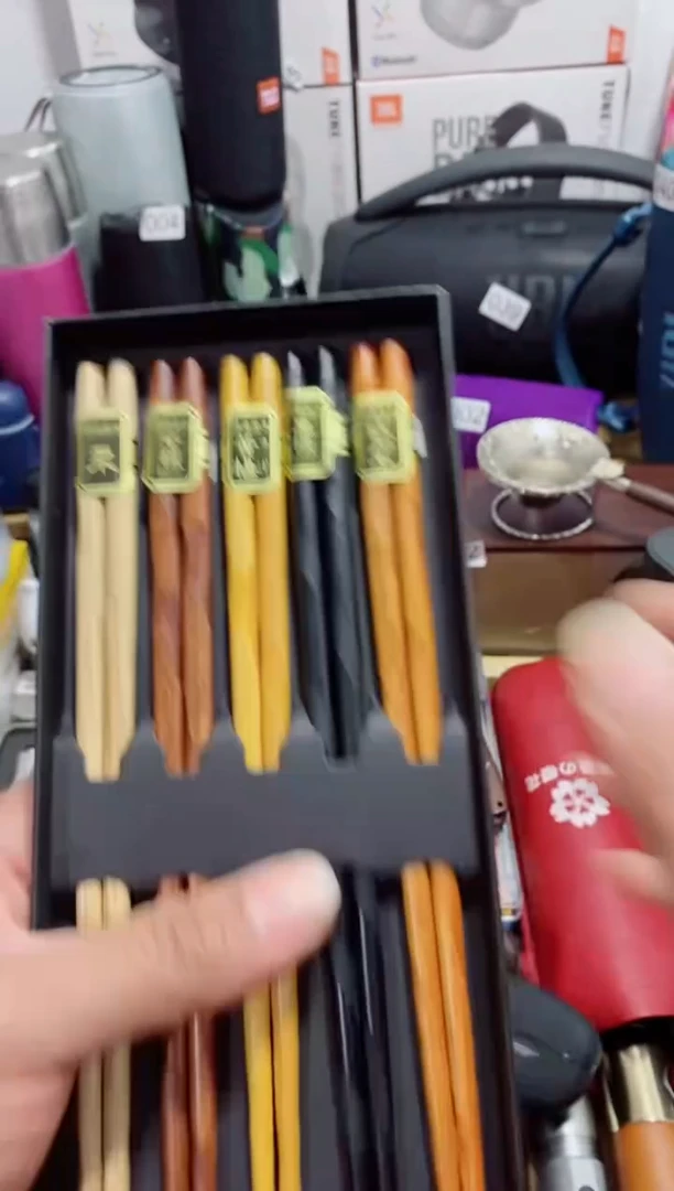 无瓷片闪购商品如图所示