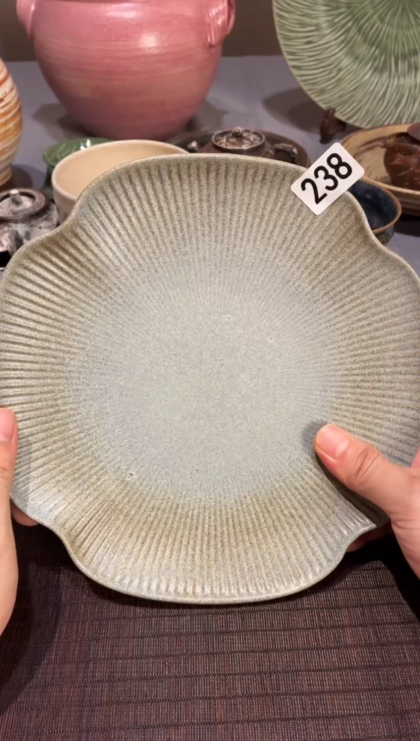 瓷片a**a238 微瑕灰色海棠盘1个