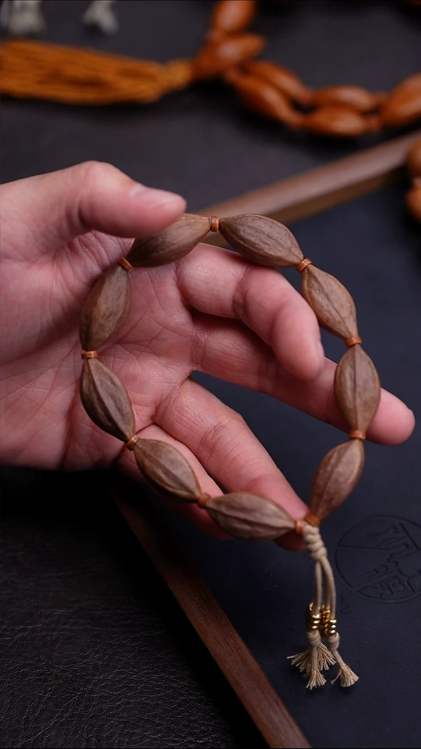 手串橄榄核苏工橄榄核