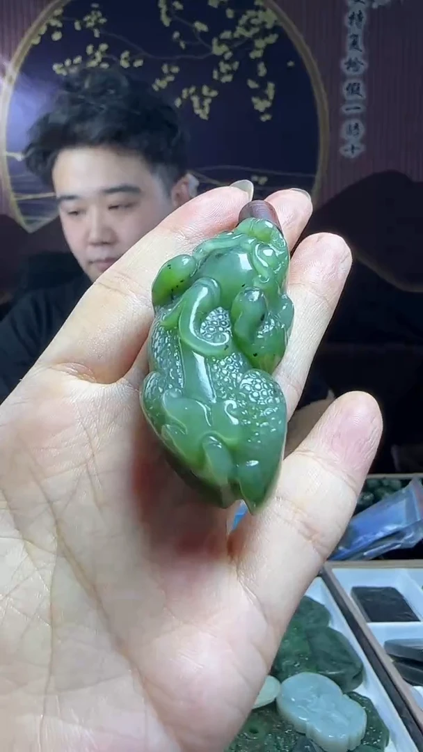 和田玉未镶嵌挂件和田玉买一发一