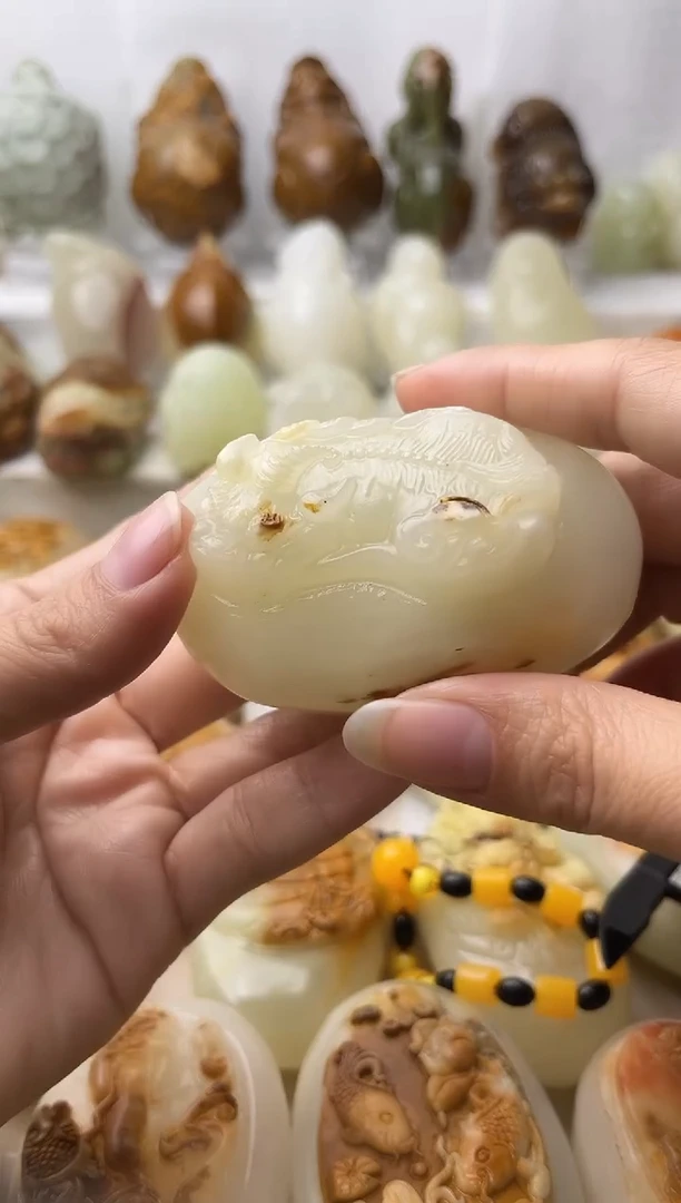 石材方解石棉纹正常不退换貔貅