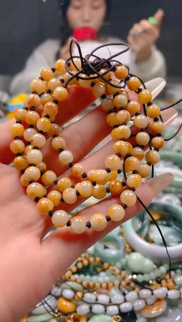 【闪购商品】翡翠颈饰未镶嵌6-7MM/G/翡翠A货一图一物