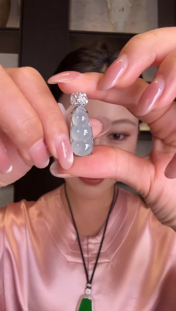 颈饰银S925镶嵌翡翠50