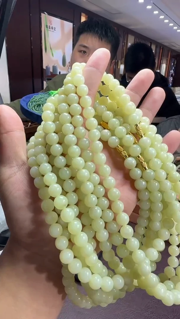 未镶嵌和田玉挂件【陆1205】20 7021 多样性发其一