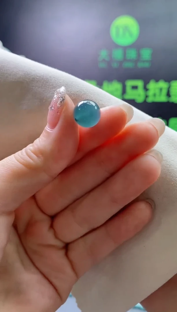 翡翠未镶嵌颈饰0365494940