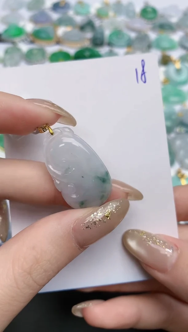 【闪购商品】翡翠颈饰18K金镶嵌天然缅甸翡翠A货