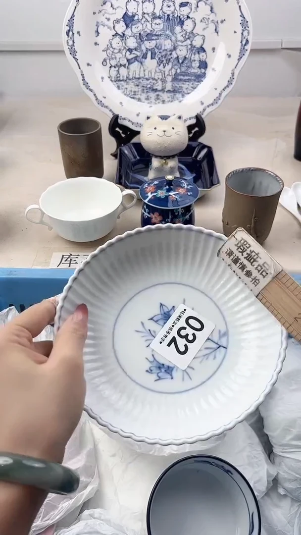 瓷片桃*子032，，，，，，，，